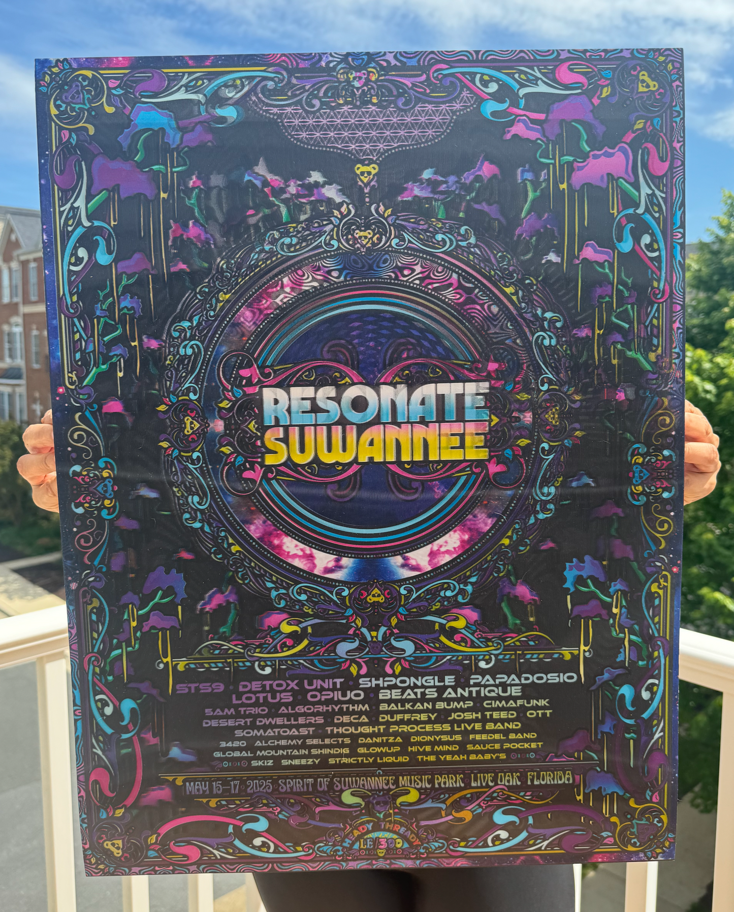 Resonate Lenticular Print