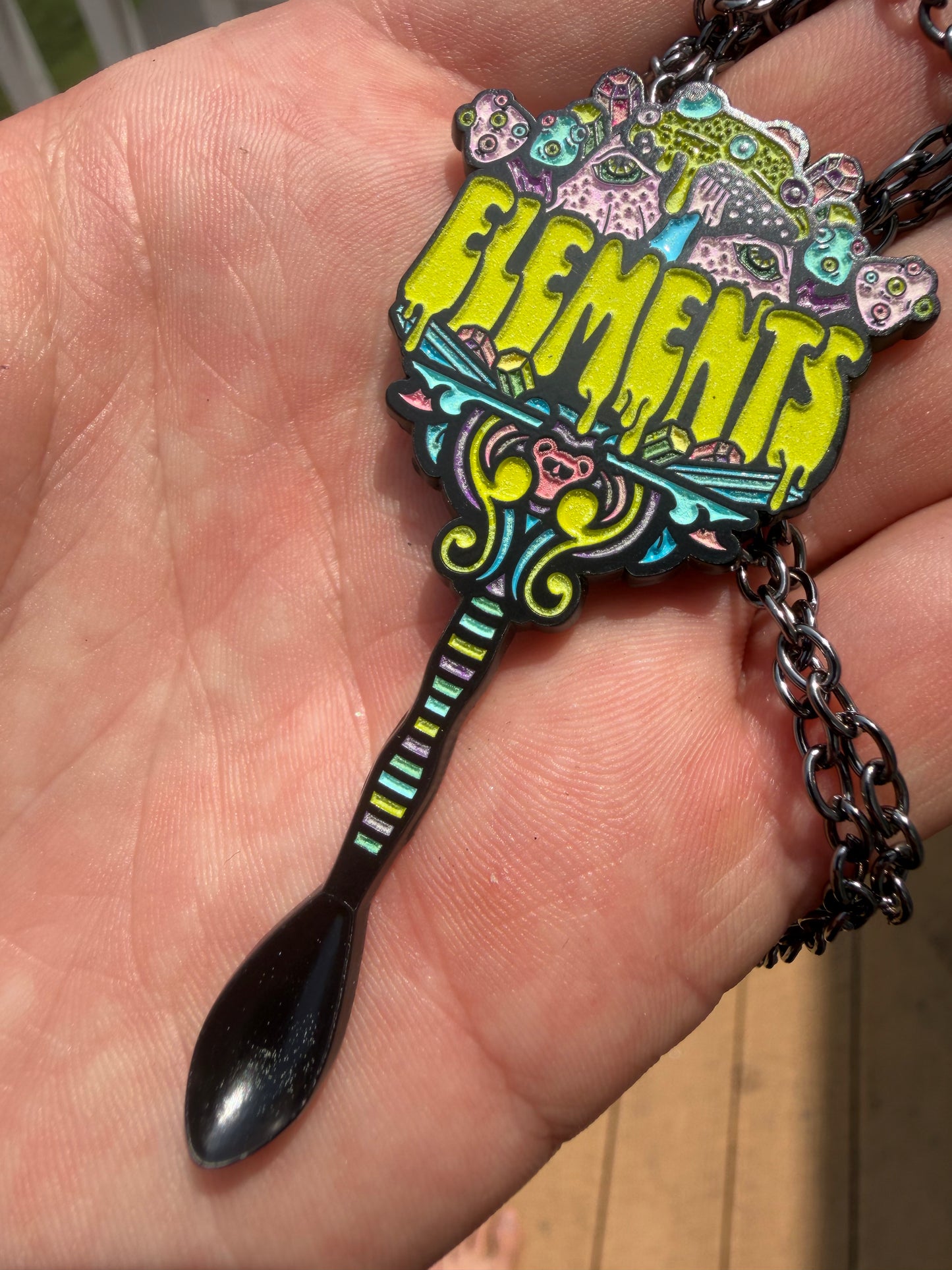 Elements 2026 spoon necklace - Glow